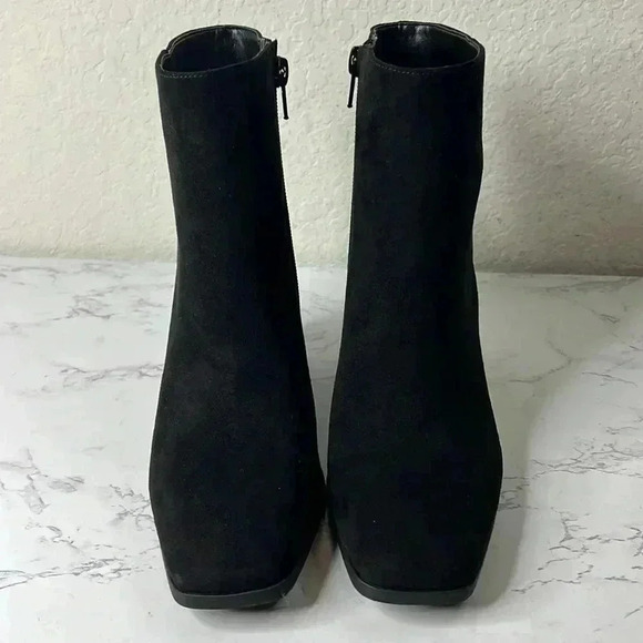 INC Dasha Womens Faux Suede Ankle Booties Size 5M - Picture 2 of 11